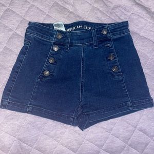 American Eagle hi-rise shortie